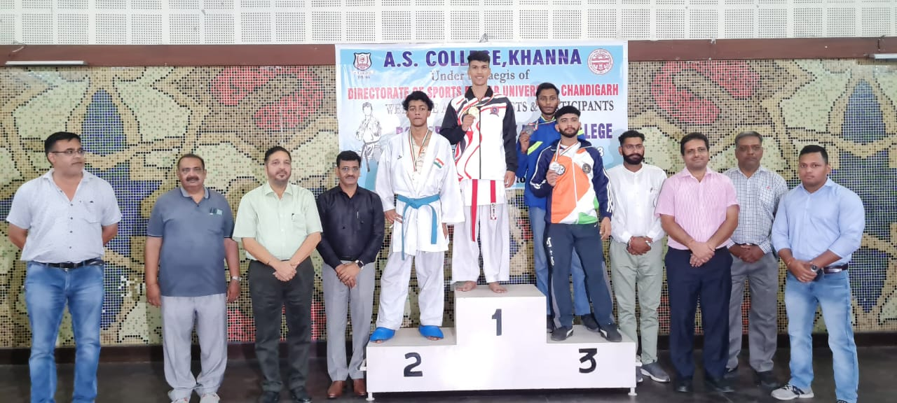 Arya College Student Wins Medals in Karate Championship