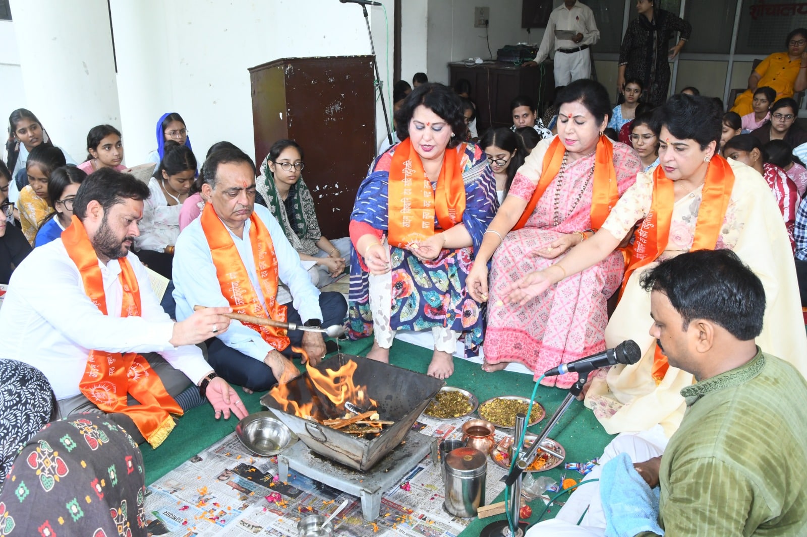 Havan Yajna organized at Arya College Girls Section Ludhiana